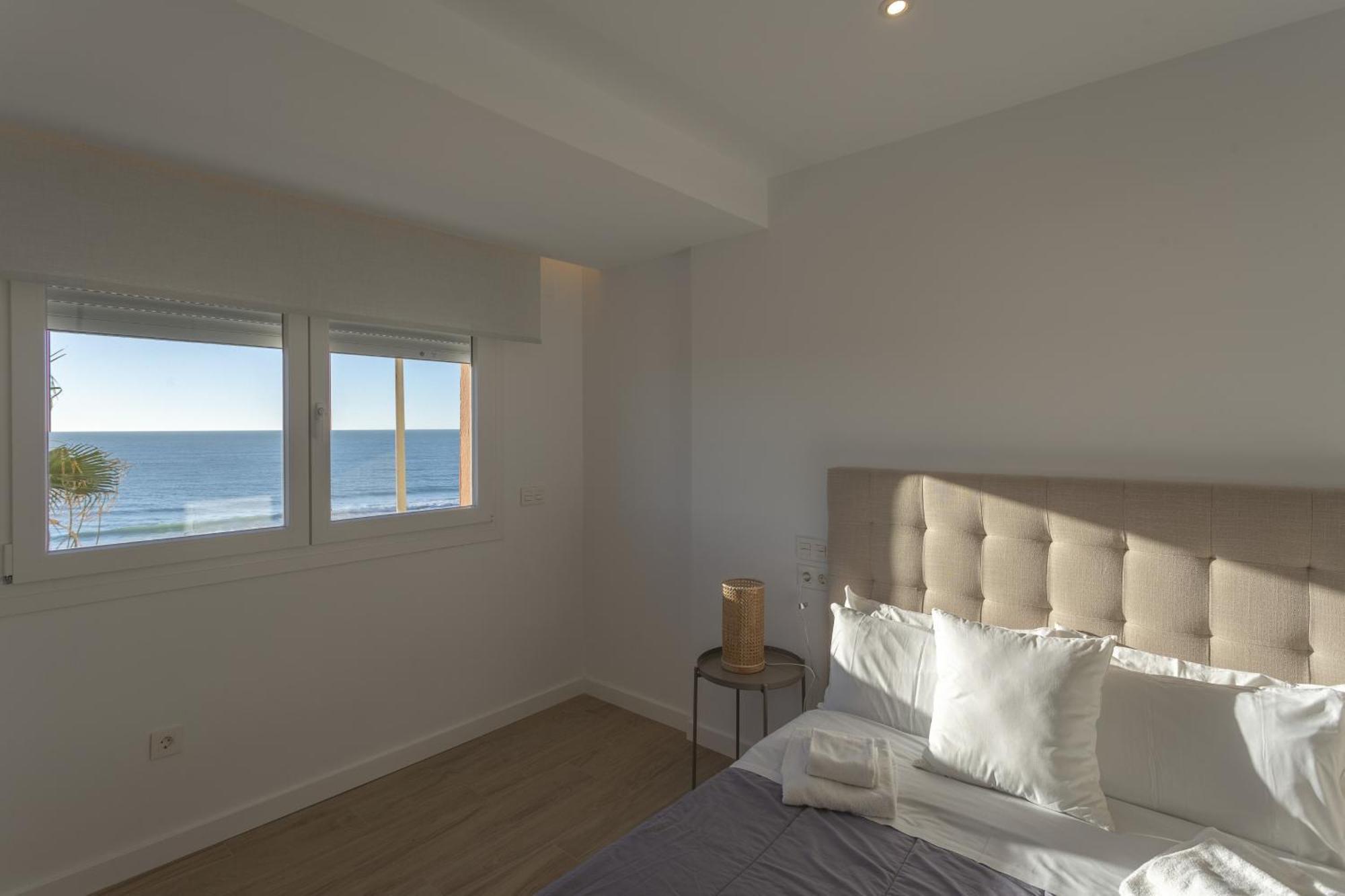 Delfin Sunny By Cadiz4rentals
