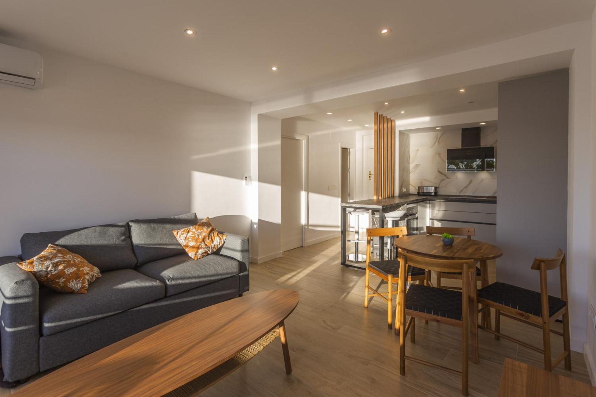 Delfin Sunny By Cadiz4rentals